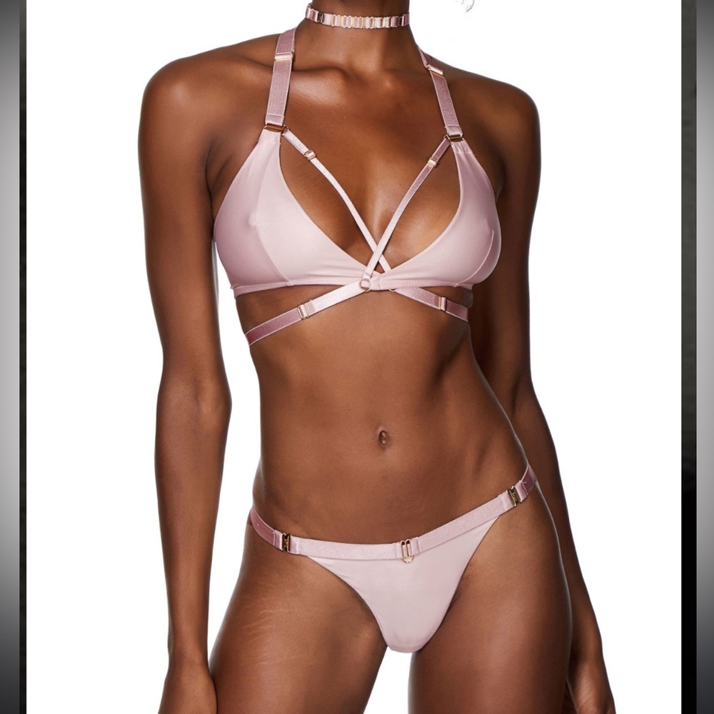 Bordelle Allegra Rose Soft Wrap Bra & Thong 34D & M